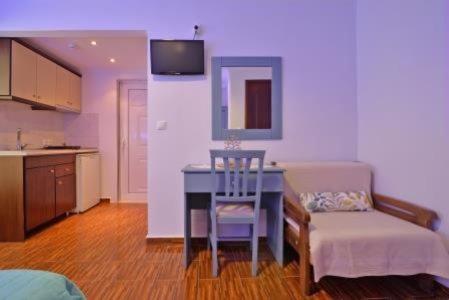Garbis Μπακάλης Θεοχάρης Apartment เลปโตการายา ภายนอก รูปภาพ